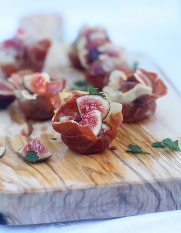 371c5d743351c5b9 baked proscuitto cups with figs and goat cheese