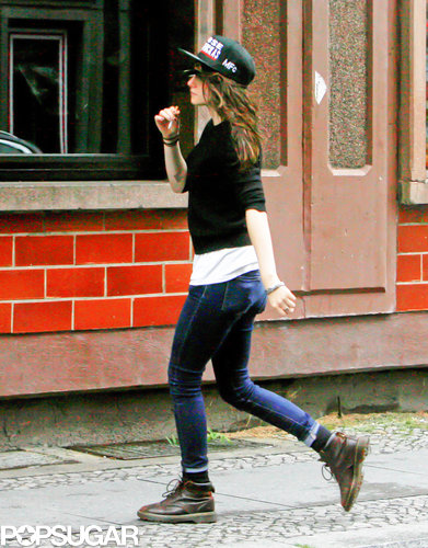Kristen Stewart Gets Caught Smiling on Set Kristen Stewart Gets Caught Smiling on Set
