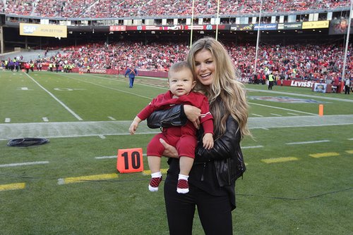 Marisa Miller debuted her son, Gavin Lee Guess, during a preseason game for the San Francisco 49ers at Candlestick Park in August 2013.
Source: San Francisco 49ers
Marisa Miller debuted her son, Gavin Lee Guess, during a preseason game for the San Francisco 49ers at Candlestick Park in August 2013.
Source: San Francisco 49ers
