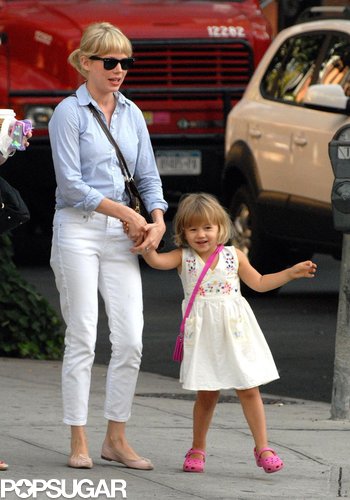 Michelle Williams shared a sweet NYC moment with her daughter Matilda during the Summer of 2008.
Michelle Williams shared a sweet NYC moment with her daughter Matilda during the Summer of 2008.