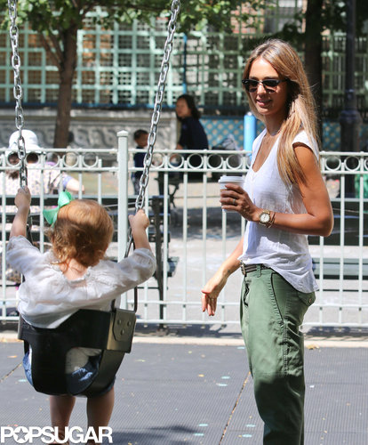Jessica Alba Likes Her Fashion Week With a Side of Swinging Jessica Alba Likes Her Fashion Week With a Side of Swinging