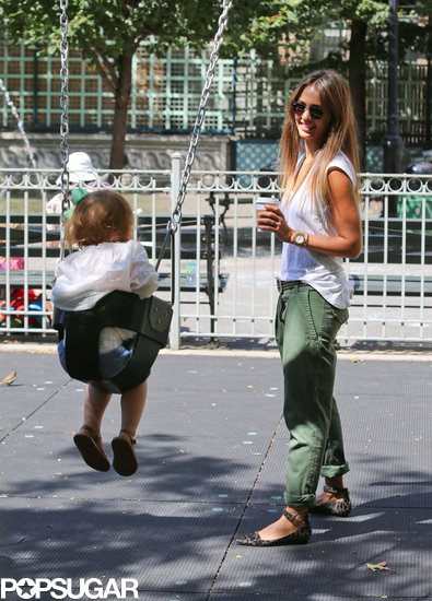 Jessica Alba and her daughter Haven Warren visited a park in NYC.
Jessica Alba and her daughter Haven Warren visited a park in NYC.