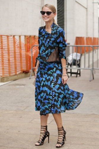 This formula is flawless: pretty dress, sexy heels.
This formula is flawless: pretty dress, sexy heels.
