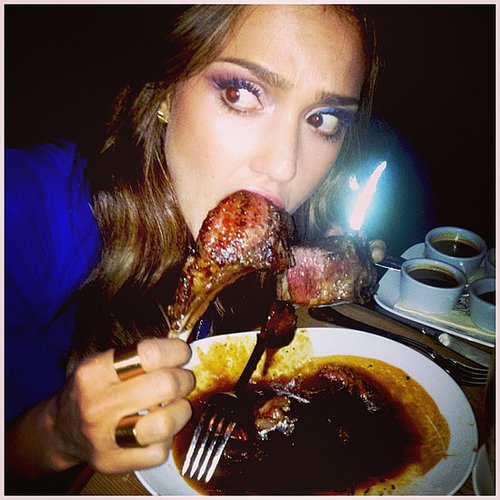Jessica Alba dove into a delicious meal during a Fashion Week dinner.
Source: Instagram user lauren_andersen
Jessica Alba dove into a delicious meal during a Fashion Week dinner.
Source: Instagram user lauren_andersen