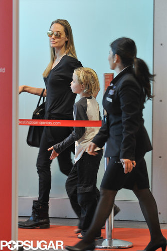 Angelina Jolie held her daughter Shiloh's hand as they boarded a plane in Sydney.
Angelina Jolie held her daughter Shiloh's hand as they boarded a plane in Sydney.