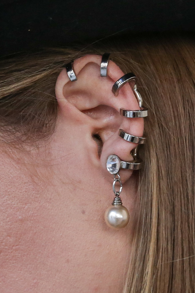 An army of ear cuffs.
An army of ear cuffs.