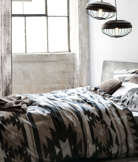 Western is given an urban turn in this patterned duvet ($25) that blends modern simplicity with rich Autumn tones.
Western is given an urban turn in this patterned duvet ($25) that blends modern simplicity with rich Autumn tones.