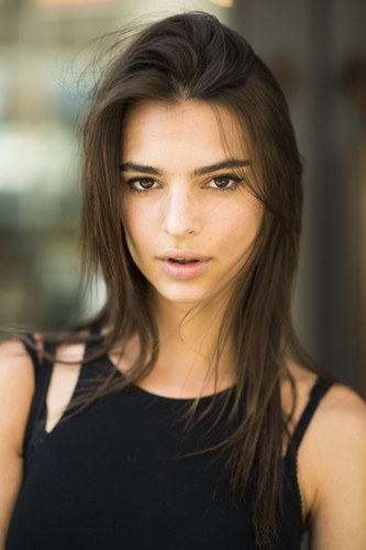 Bold brows and tousled hair made for a stunning look on this showgoer.
Source: Le 21ème | Adam Katz Sinding
Bold brows and tousled hair made for a stunning look on this showgoer.
Source: Le 21ème | Adam Katz Sinding