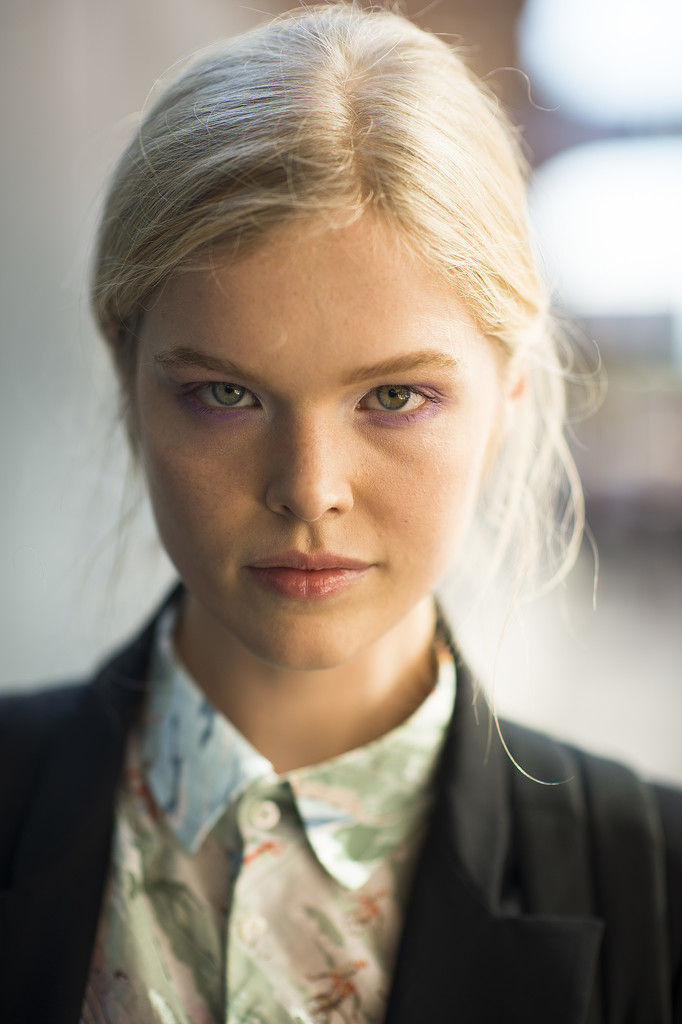 A peek of purple under the eyes looks darling on this model.
Source: Le 21ème | Adam Katz Sinding
A peek of purple under the eyes looks darling on this model.
Source: Le 21ème | Adam Katz Sinding