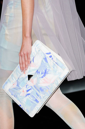 Emporio Armani Spring 2014
Emporio Armani Spring 2014