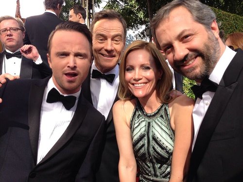 Leslie Mann and Judd Apatow shared a moment with Bryan Cranston and Aaron Paul.
Source: Twitter user juddapatow
Leslie Mann and Judd Apatow shared a moment with Bryan Cranston and Aaron Paul.
Source: Twitter user juddapatow