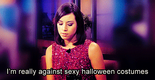 Your Mom Comments on Your Party Pictures on Facebook Your Mom Comments on Your Party Pictures on Facebook