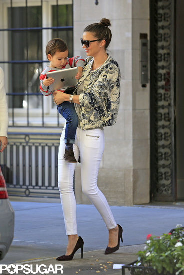Miranda Kerr Spends the Morning With Her Tiny Techie, Flynn Bloom Miranda Kerr Spends the Morning With Her Tiny Techie, Flynn Bloom