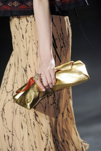 Dries Van Noten Spring 2014
Dries Van Noten Spring 2014