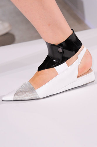 Roland Mouret Spring 2014
Roland Mouret Spring 2014