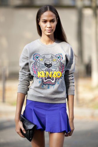 Joan Smalls could have very well been shooting a Kenzo campaign.
Joan Smalls could have very well been shooting a Kenzo campaign.