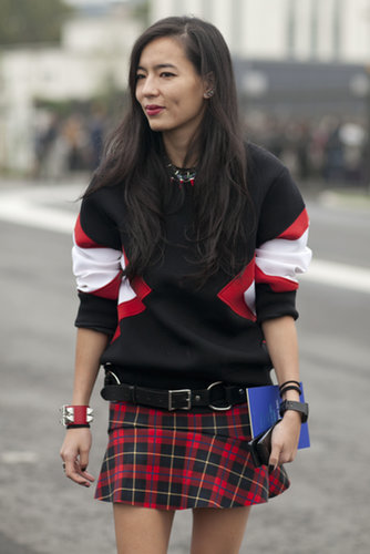 A sweatshirt says sporty, a plaid mini says punk.
A sweatshirt says sporty, a plaid mini says punk.
