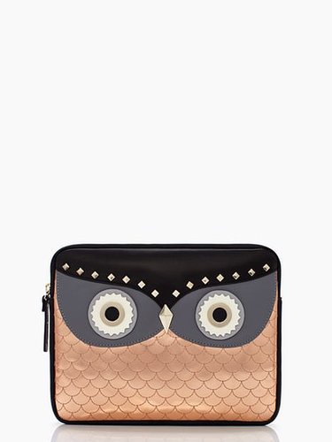 Whooo wouldn't want this outstanding owl iPad sleeve ($125) that's made from soft natural cowhide?
Whooo wouldn't want this outstanding owl iPad sleeve ($125) that's made from soft natural cowhide?