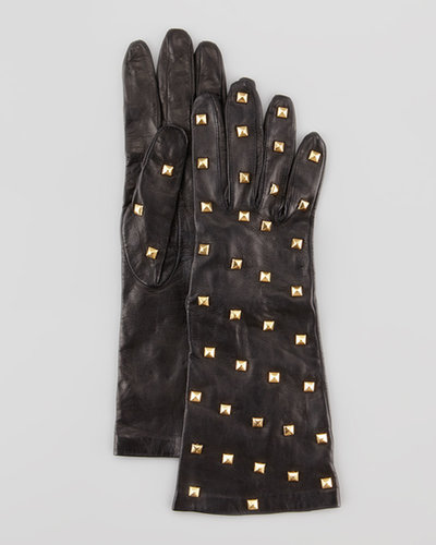 Even if these gold-studded gloves ($199) didn't come with fingertips made for typing and texting, we'd want them just the same.
Even if these gold-studded gloves ($199) didn't come with fingertips made for typing and texting, we'd want them just the same.