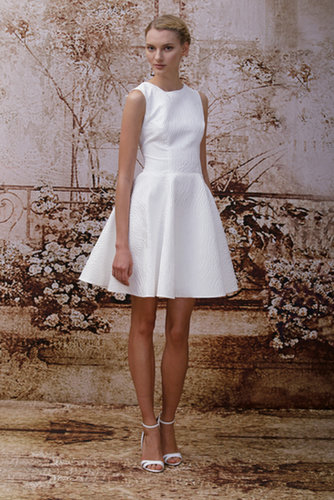 Monique Lhuillier Bridal Fall 2014
Photo courtesy of Monique Lhuillier
Monique Lhuillier Bridal Fall 2014
Photo courtesy of Monique Lhuillier