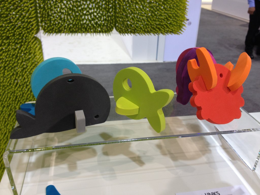 Boon's new bath toys will include these cute Link Puzzles.
