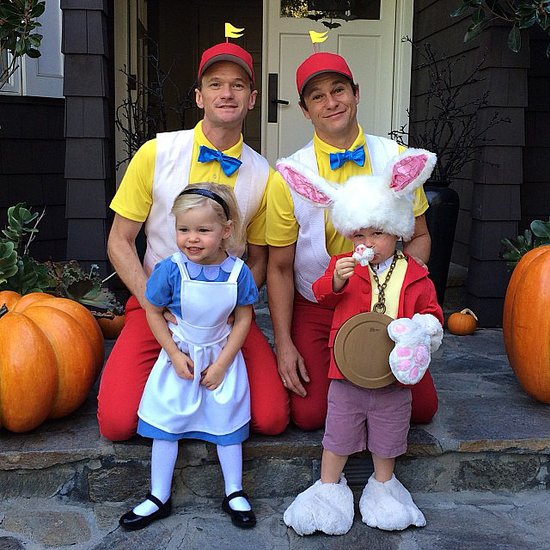 Neil Patrick Harris and David Burtka took to Instagram to post their Alice in Wonderland group costume!
Source: Instagram user instagranph
Neil Patrick Harris and David Burtka took to Instagram to post their Alice in Wonderland group costume!
Source: Instagram user instagranph