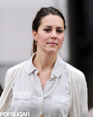 Kate Middleton Bargain Shops in Sneakers! Kate Middleton Bargain Shops in Sneakers!
