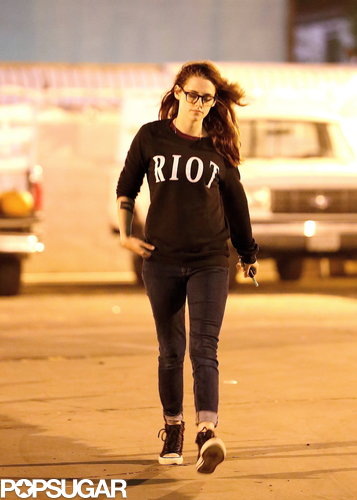 Kristen Stewart Gets Into the Halloween Spirit Kristen Stewart Gets Into the Halloween Spirit