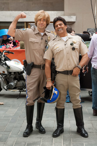 CHiPs
Carson Daly and Erik Estrada donned CHiPs outfits.
CHiPs
Carson Daly and Erik Estrada donned CHiPs outfits.