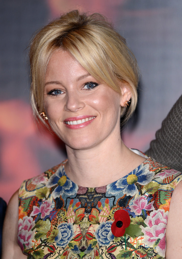 At a photocall before the world premiere, Elizabeth Banks stuck to pretty neutrals and swept her hair into a piecey updo.
At a photocall before the world premiere, Elizabeth Banks stuck to pretty neutrals and swept her hair into a piecey updo.