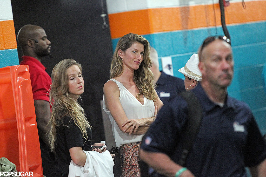 Gisele Bündchen frowned after the New England Patriots lost to the Miami Dolphins.
Gisele Bündchen frowned after the New England Patriots lost to the Miami Dolphins.