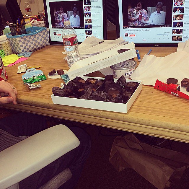 Mindy Kaling shared a photo of the chocolate box she "demolished" with David Stassen, a writer on The Mindy Project.
Source: Instagram user mindykaling
Mindy Kaling shared a photo of the chocolate box she "demolished" with David Stassen, a writer on The Mindy Project.
Source: Instagram user mindykaling