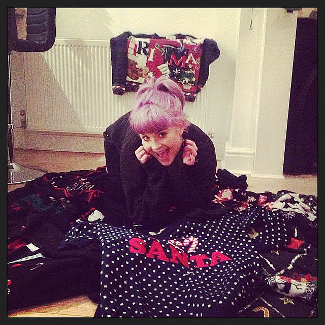 Kelly Osbourne had fun in a pile of ugly Christmas sweaters.
Source: Instagram user kellyosbourne
Kelly Osbourne had fun in a pile of ugly Christmas sweaters.
Source: Instagram user kellyosbourne