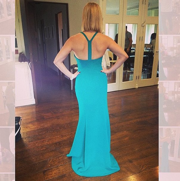 Teal and toned, Reese Witherspoon stunned in her Calvin Klein design.
Source: Instagram user lesliefremar
Teal and toned, Reese Witherspoon stunned in her Calvin Klein design.
Source: Instagram user lesliefremar