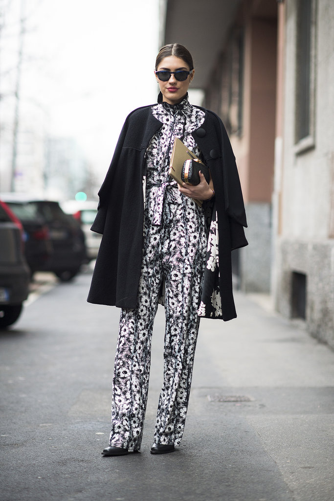 All you need to break up a print? A great solid coat.
Source: Le 21ème | Adam Katz Sinding
All you need to break up a print? A great solid coat.
Source: Le 21ème | Adam Katz Sinding
