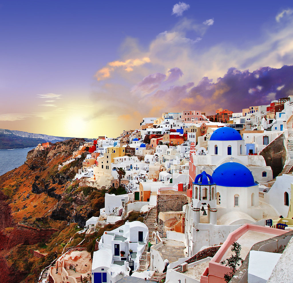 Watch the Sunset in Santorini, Greece Watch the Sunset in Santorini, Greece