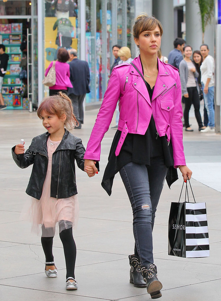 It was all about a hot-pink leather biker jacket and distressed 7 For All Mankind jeans for Jessica Alba while indulging in some retail therapy with Honor in 2013.
Where to Wear: Trivia night with the besties.
It was all about a hot-pink leather biker jacket and distressed 7 For All Mankind jeans for Jessica Alba while indulging in some retail therapy with Honor in 2013.
Where to Wear: Trivia night with the besties.