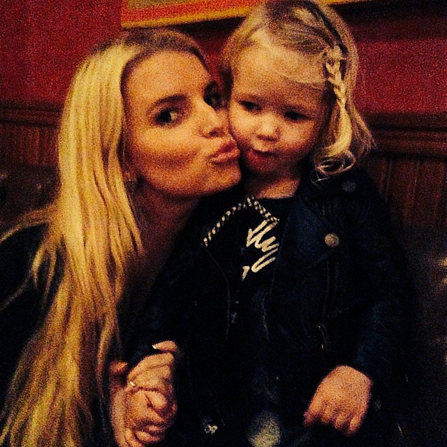 7 Reasons Jessica Simpson Is Our New Favorite Instagramming Mama 7 Reasons Jessica Simpson Is Our New Favorite Instagramming Mama