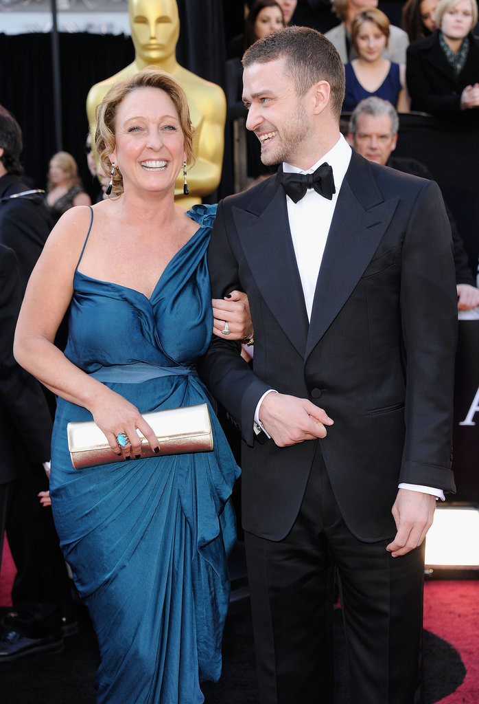 Justin brought his mom, Lynn Harless, as his lovely date to the SAG Awards in February 2011.
Justin brought his mom, Lynn Harless, as his lovely date to the SAG Awards in February 2011.