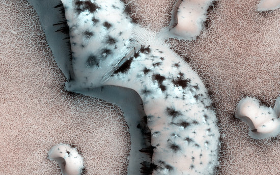 Incredible Close-Up Photos of Mars Will Totally Trip You Out Incredible Close-Up Photos of Mars Will Totally Trip You Out