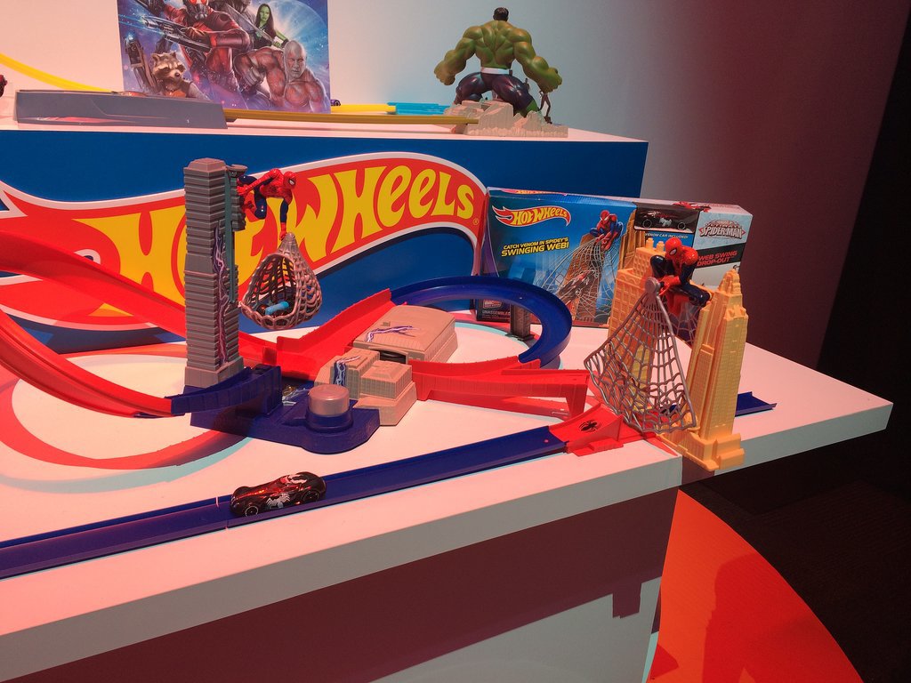 Hot Wheels Marvel Tracks Hot Wheels Marvel Tracks