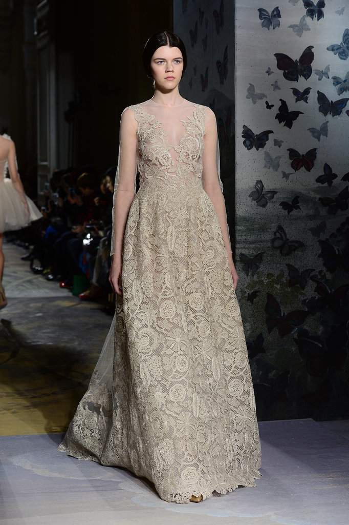 Anne Hathaway: Valentino Haute Couture Spring 2014 Anne Hathaway: Valentino Haute Couture Spring 2014
