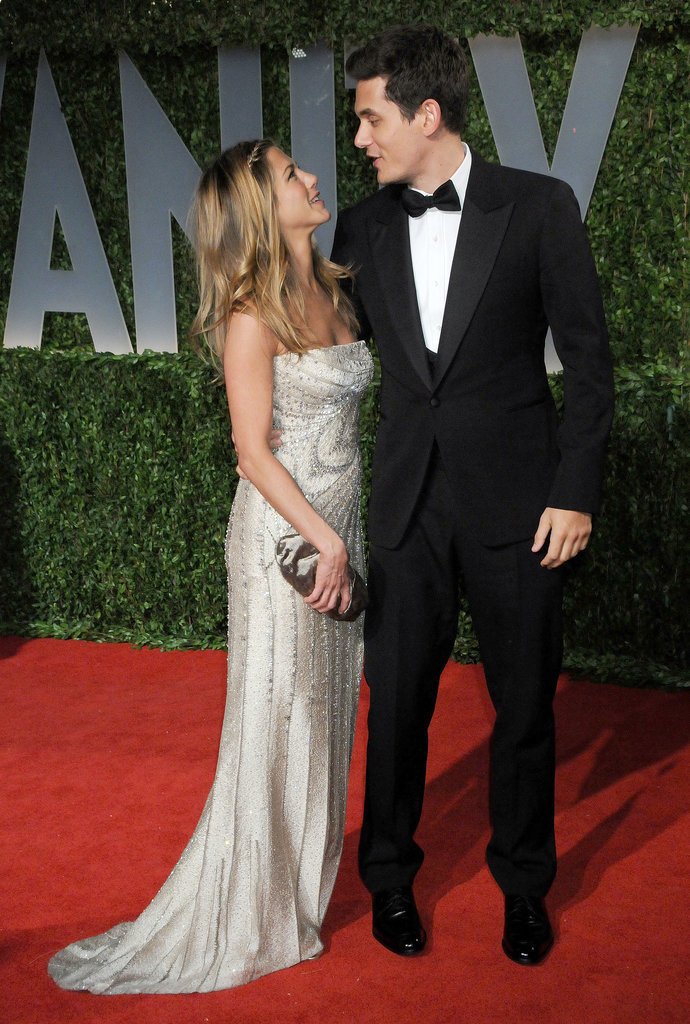 Jennifer Aniston was a welcome addition to the 2009 show, to which she brought then-boyfriend John Mayer as her date.
Jennifer Aniston was a welcome addition to the 2009 show, to which she brought then-boyfriend John Mayer as her date.