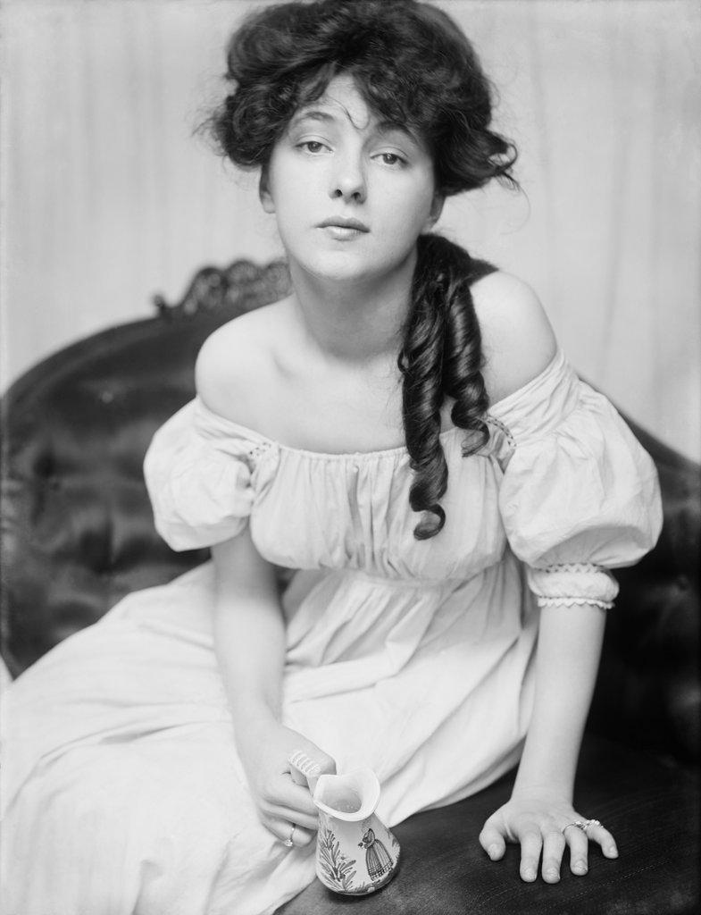 Scandalous Women in History Scandalous Women in History