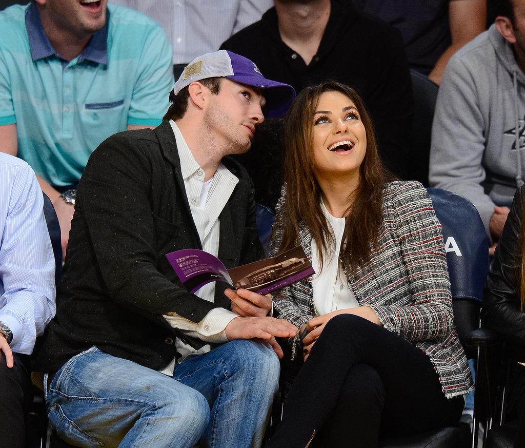 Ashton Kutcher and Mila Kunis were enthralled in the game between the LA Lakers and New Orleans Pelicans in early March.
Ashton Kutcher and Mila Kunis were enthralled in the game between the LA Lakers and New Orleans Pelicans in early March.