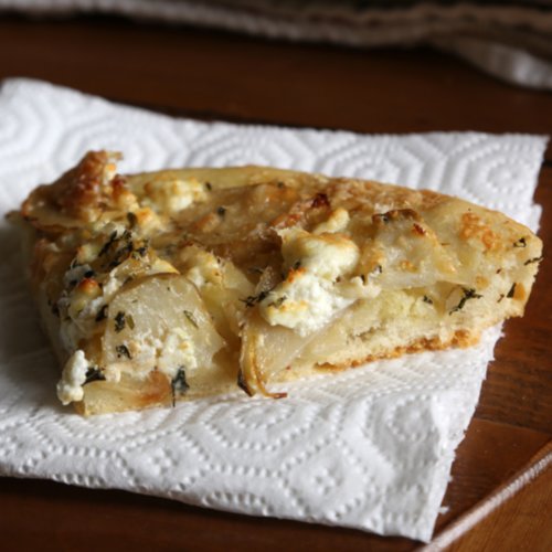 Focaccia With Slivered Artichokes and Goat Cheese Focaccia With Slivered Artichokes and Goat Cheese