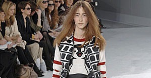 Paris Fashion Week, Fall 2007: Chanel Paris Fashion Week, Fall 2007: Chanel