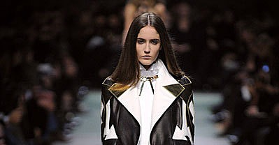 Givenchy Stays in the Black for Spring 2009 Givenchy Stays in the Black for Spring 2009