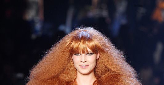 Paris Gives Us Hair! Long Beautiful Hair! Paris Gives Us Hair! Long Beautiful Hair!