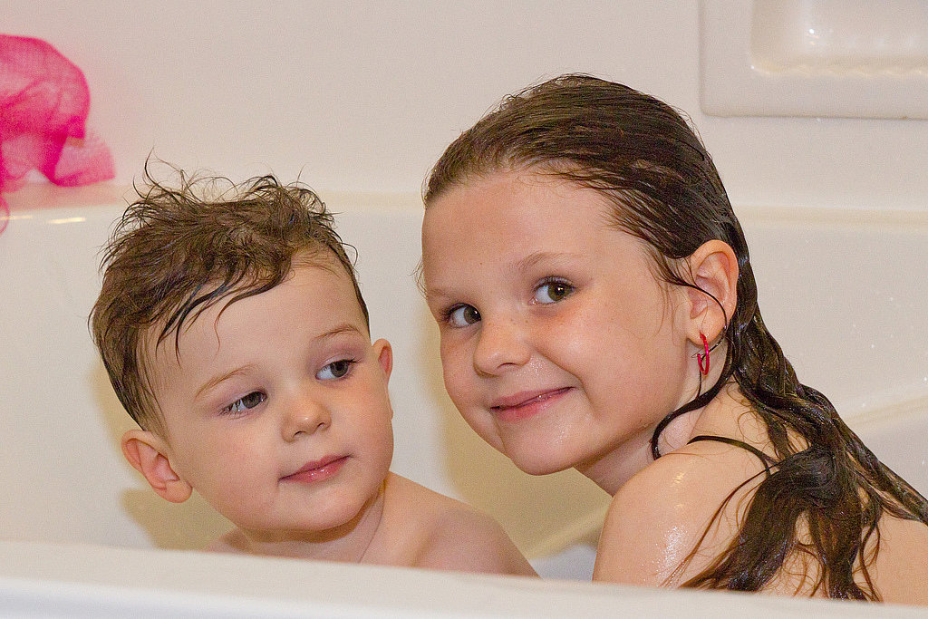 When Siblings Should Stop Bathing Together | POPSUGAR Moms